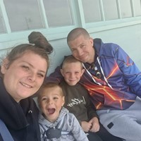 A British family looking for a live-in Au pair